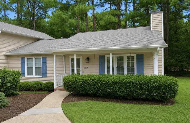 102 Fifer Court photos photos
