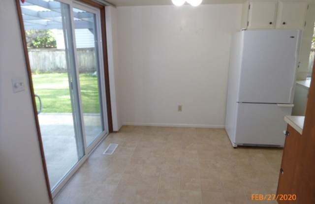 16825 NE 19th Pl Gallery 4
