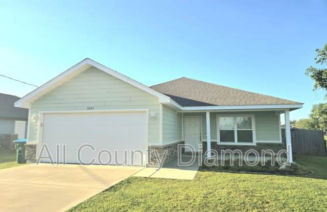 3225 Ten Acre Rd photos photos