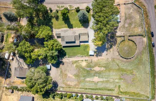3 Acre Genoa Proper Horse Ranch Gallery 3