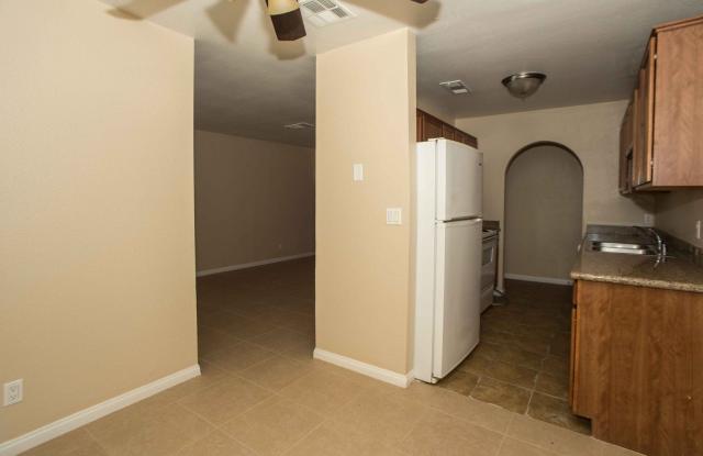 $299 MOVE-IN SPECIAL! Gallery 3