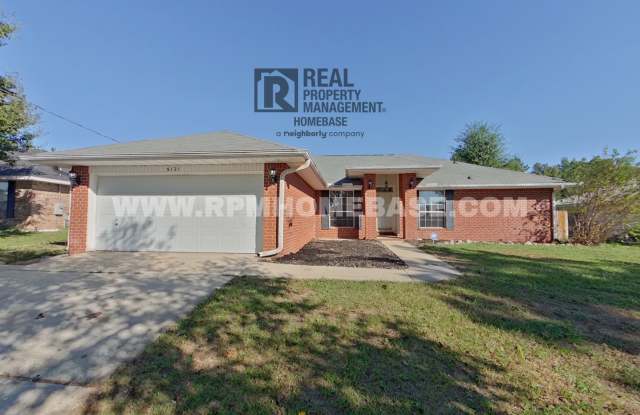 Ideal Rental Home Near Military Bases and Antioch Elementary, Flexible, Spacious, and Dog-Friendly! - 5121 Whitehurst Lane, Crestview, FL 32536