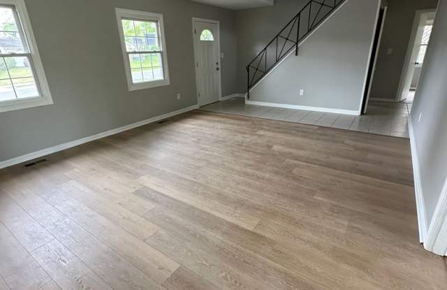 4 Bedroom, 2 Bathroom Cape Cod photos photos