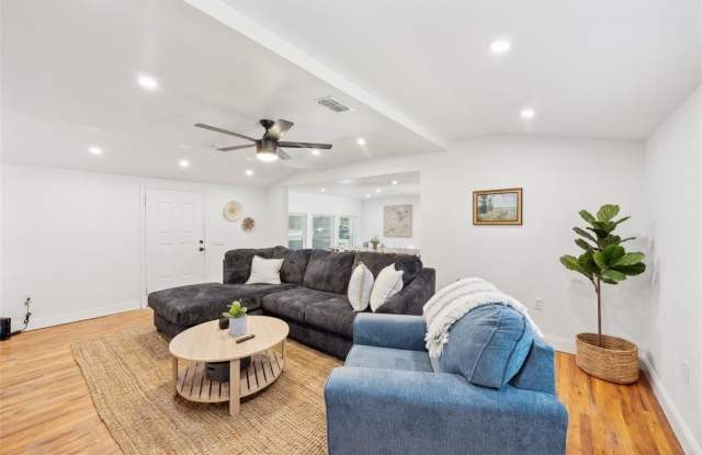 229 Sherman Drive photos photos