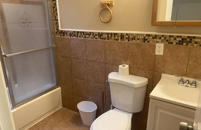 1608 Montello Avenue Northeast Gallery 3