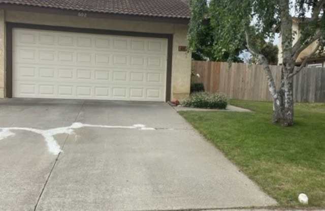 Updated Summerwood Townhome photos photos