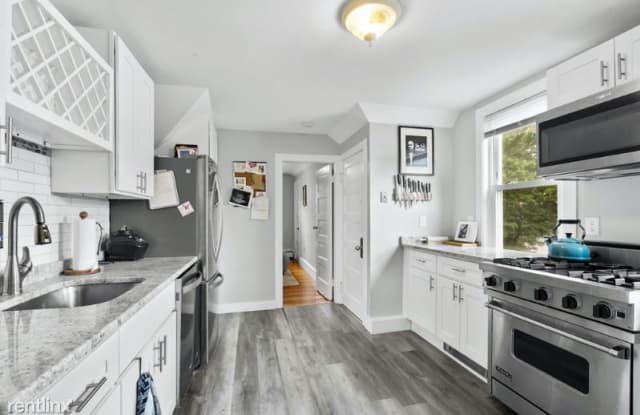 319 Granite St 2 - 319 Granite Street, Quincy, MA 02169