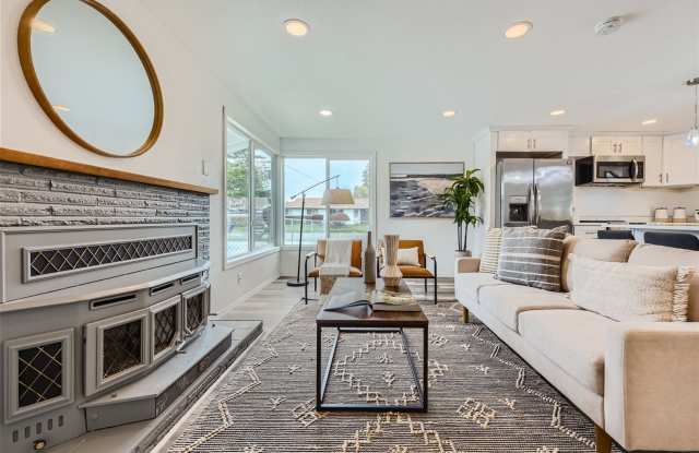 Must See! Beautifully Updated 4-Bedroom Home Gallery 1