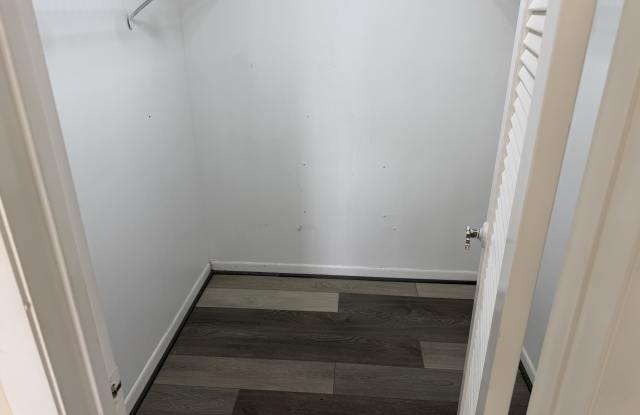 3150 West Rolling Hills Circle Gallery 3