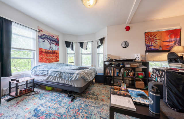 309 Elm St photos photos