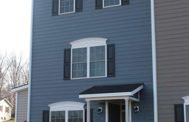 One Bedroom Garden Apartment - 1382 Katie Grove Way, Massanetta Springs, VA 22801