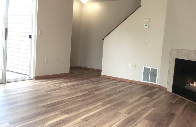 1353 High St., #100 - 1353 High Street, Wadsworth, OH 44281
