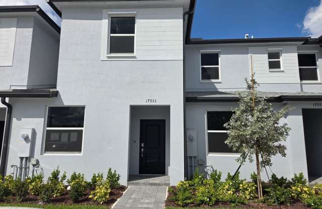 Brand-New 3-Bedroom Townhouse for Rent in Homestead! Sect 8 Accepted photos photos