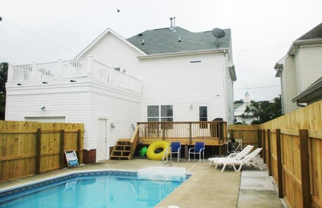 1242 Hillside Avenue - 1242 Hillside Avenue, Norfolk, VA 23503