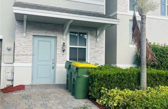 1766 SE 7th Ter photos photos