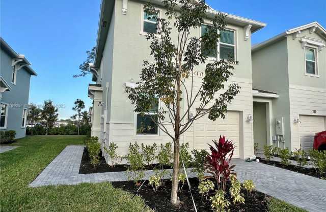 357 SE Crossoak Ln - 357 Southeast Crossoak Lane, Port St. Lucie, FL 34984 357 SE Crossoak Ln - 357 Southeast Crossoak Lane, Port St. Lucie, FL 34984