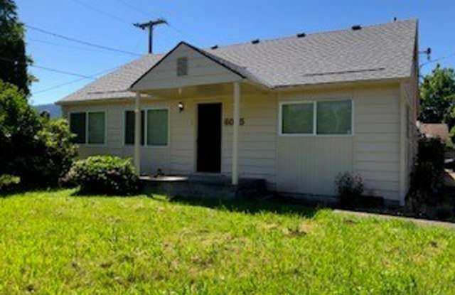 6025 Thurston Rd - 6025 Thurston Road, Springfield, OR 97478