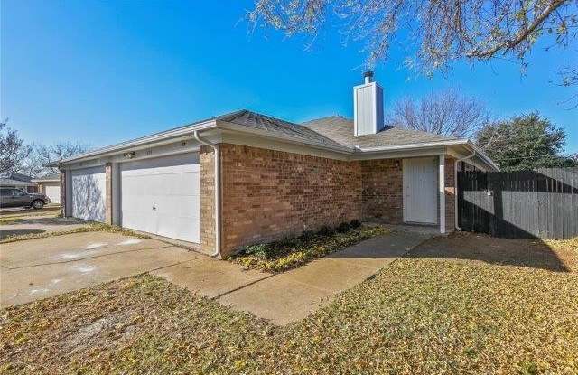 6319 Christy Court - 6319 Christy Court, North Richland Hills, TX 76182