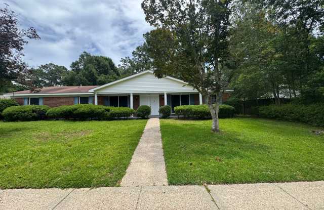 4/2 Brick home off Zeigler Blvd photos photos