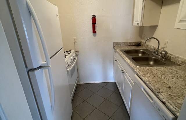 4219 Perrier St Unit C Gallery 2