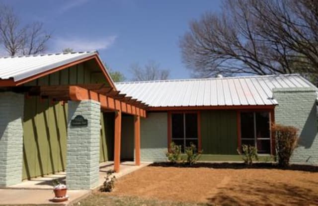 6625 Greensboro Dr - 6625 Greensboro Drive, Austin, TX 78723