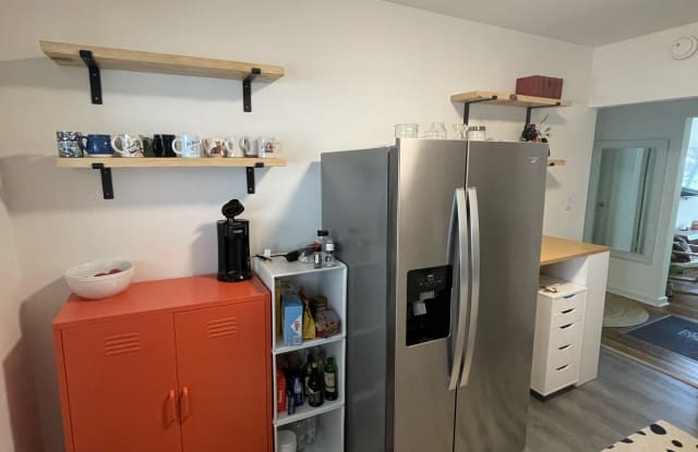 2927 Wade Avenue - 2927 Wade Avenue, Raleigh, NC 27607 2927 Wade Avenue - 2927 Wade Avenue, Raleigh, NC 27607