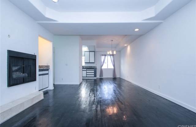 9076 Willis Avenue Gallery 3