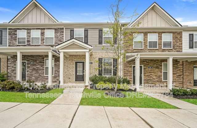 405 Augustine Dr Gallery 1