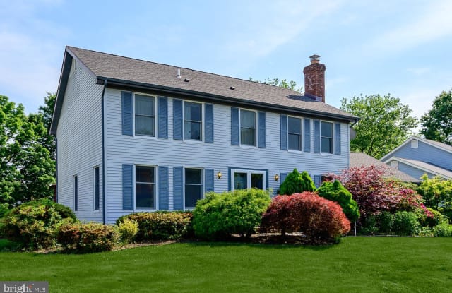 14 FRANKLIN DRIVE - 14 Franklin Drive, Princeton Meadows, NJ 08536