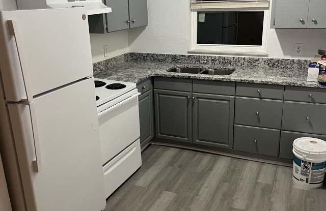 2390 Sw Lois Ave - 2390 Southwest Lois Avenue, Southeast Arcadia, FL 34266 2390 Sw Lois Ave - 2390 Southwest Lois Avenue, Southeast Arcadia, FL 34266