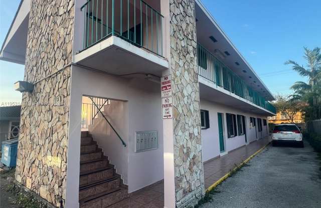 15 W 9th St photos photos 15 W 9th St photos photos