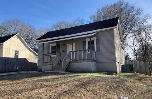 4 Bedroom Home in Gastonia - Hardwood Floors, Spacious Rooms!!! photos photos