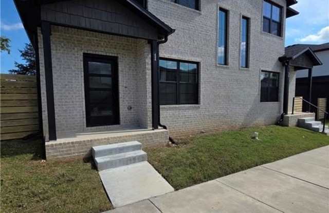 999  N Crater  AVE Unit #1 photos photos