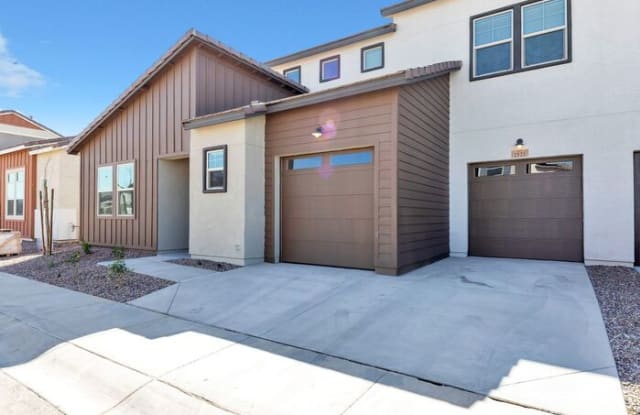 1935 East Wisteria Drive - 1935 E Wisteria Dr, Chandler, AZ 85286