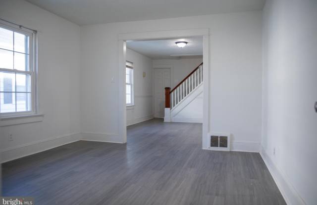249 OSBORNE AVENUE Gallery 3
