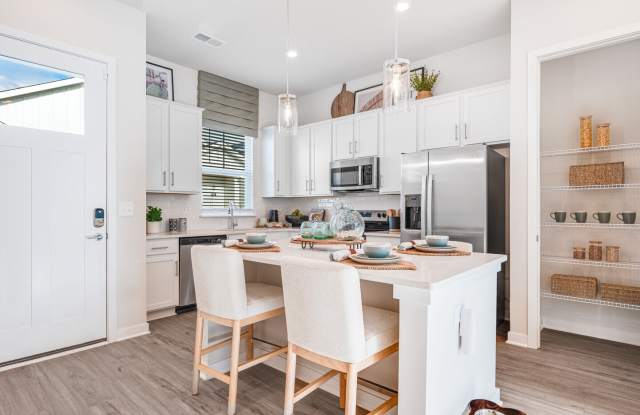 Yardly Laveen Spectrum photos photos