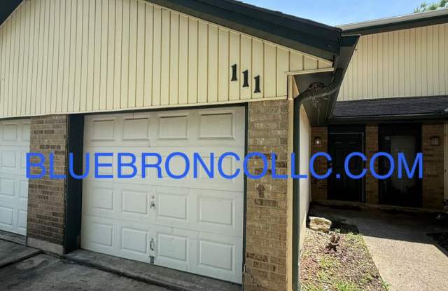 Spacious 2 Bedroom unit for a great price! photos photos Spacious 2 Bedroom unit for a great price! photos photos