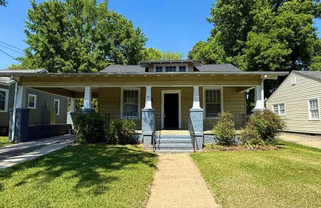 3 Bedroom 1 Bath Home With Large Front Porch photos photos