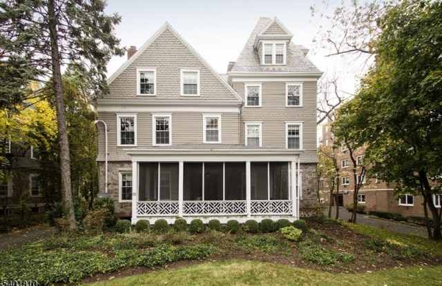 15 Euclid Ave photos photos