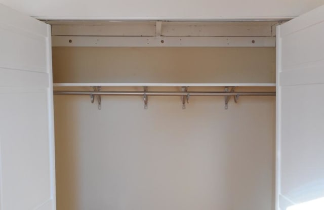 17 Pembroke St. Gallery 4