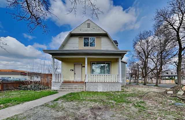 904 W Knox Ave photos photos