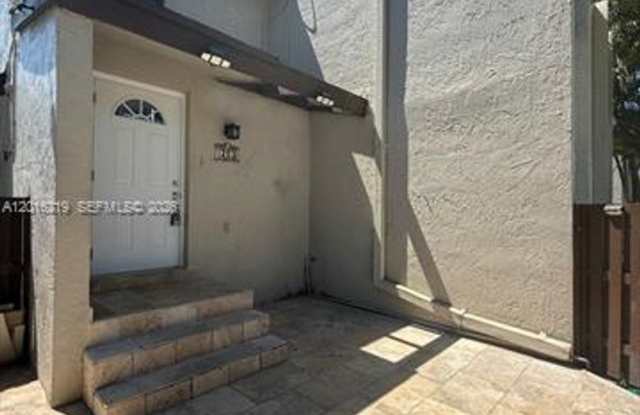 10292 NW 9th St Cir # 203, Miami, FL 33172 photos photos
