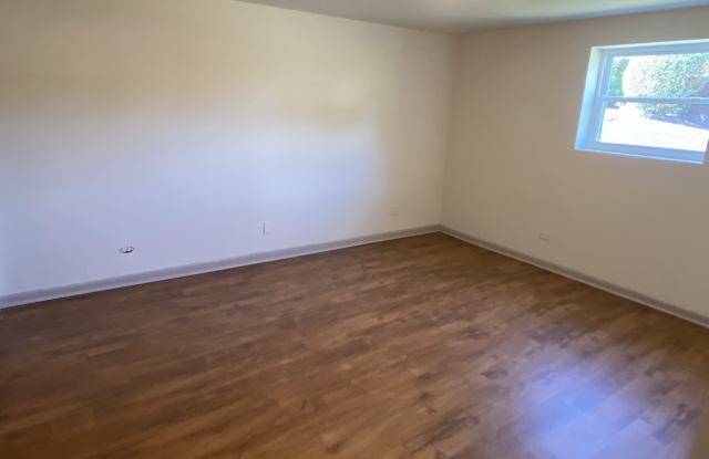 1013 W Parkway Ave photos photos