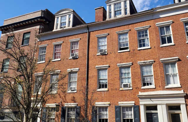 Old World Charm Second-Floor Apartment - Limted Time Offer photos photos