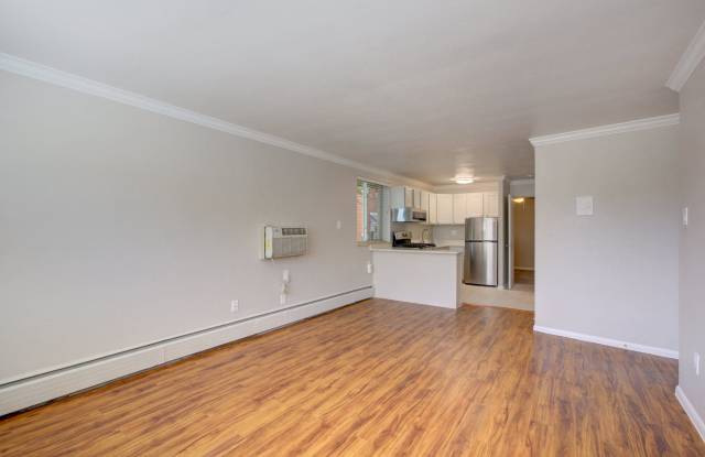 1536 Vine Gallery 3