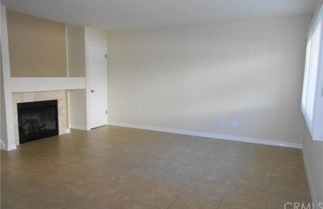 17750 Palo Verde Avenue Gallery 4