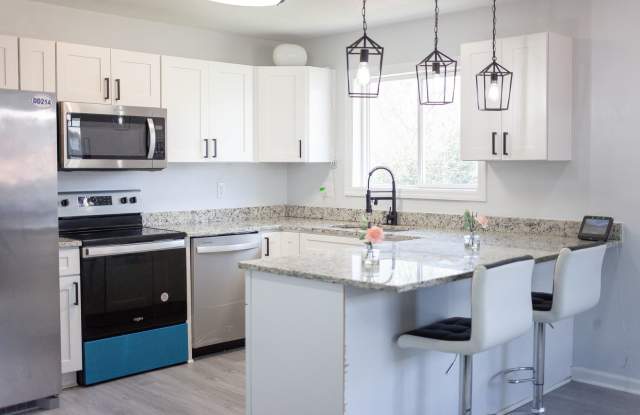 Beautifully Renovated 3-Bedroom Home in Hampton – Move-In Ready! Gallery 3