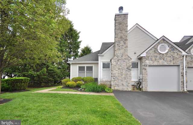 8 NORTHRUP COURT photos photos