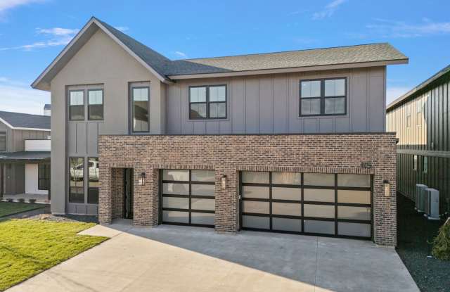 116 S Carbon Rivet Ave. photos photos