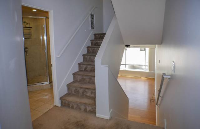 5971 Mildred St. Gallery 4